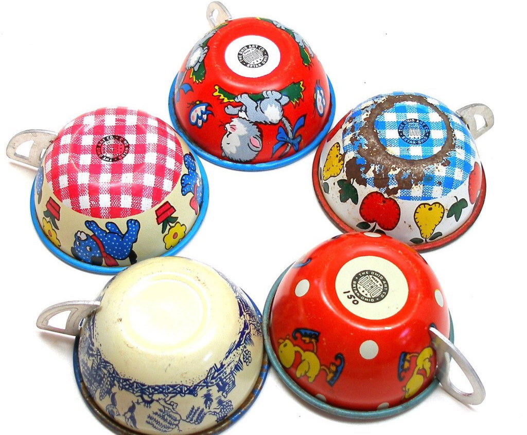 50s Tin Toy Tea cups collection